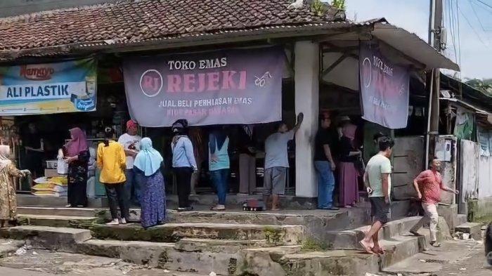 Pasar Kemukusan Banyumas Geger, Perampok Toko Emas Kabur Naik Motor Trail