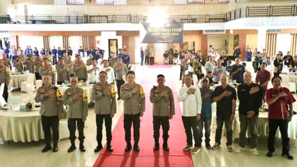 Konferensi Pers Akhir Tahun, Polda Bali Ungkap Data Penting 2024