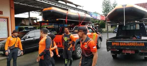 Tim Gabungan Sisir Sungai Merawu di Banjarnegara Cari Korban Hanyut