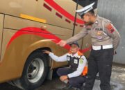 Jelang Libur Akhir Tahun, Polresta Banyumas Periksa Kelaikan Bus Pariwisata