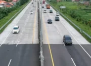 Libur Nataru Padat, Tol Fungsional Jogja Solo Dilintasi Ribuan Kendaraan