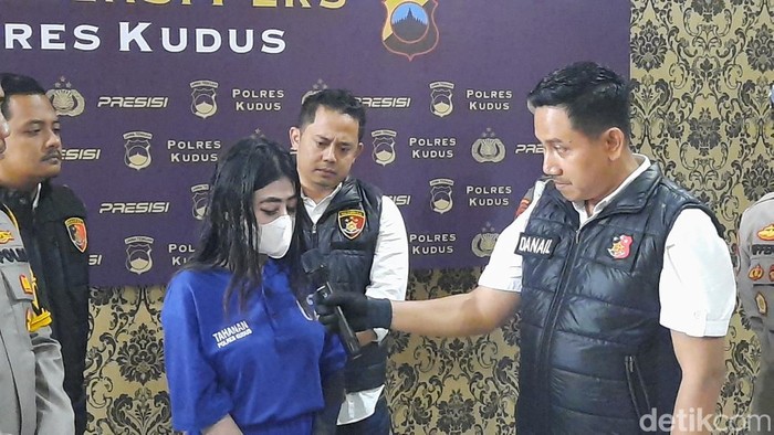 Mahasiswi Kudus Jual Video Syur Dengan 3 Pria, Diancam 6