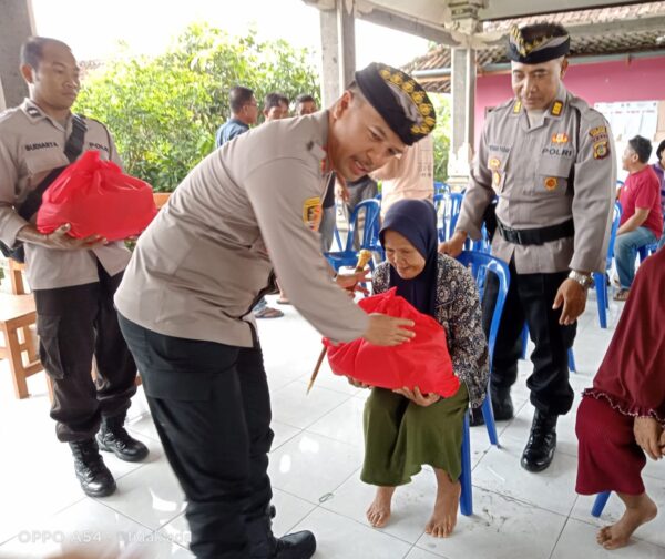 Minggu Kasih, Kapolres Jembrana Ajak Warga Resapi Nilai Pancasila Dan