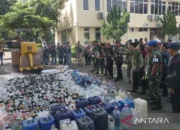 Operasi Lilin Dimulai, Polresta Banyumas Hancurkan Minuman Beralkohol