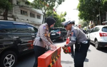 Penataan Lalu Lintas: Water Barrier Mulai Dipasang Di Kayutangan Heritage