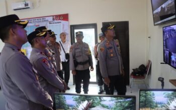 Pengecekan Pos Pengamanan Oleh Kapolres Jembrana Pastikan Keamanan Libur Natal