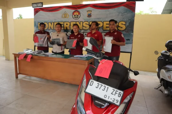 Polres Kebumen Bekuk Perampok Sekolah, Menyamar Jadi Sales dan Beraksi di 10 SD