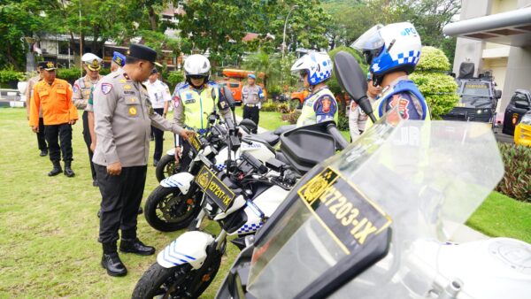 Polda Jateng Siaga Nataru, Laksanakan Apel Operasi Lilin Candi 2024