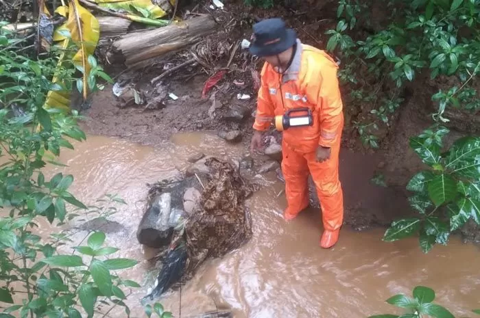 Polisi Ungkap Identitas Mayat Perempuan Di Muara Sungai Genting Pati