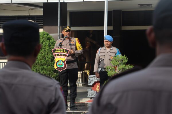 Polres Jembrana Fokus Pengamanan Natal Dan Tahun Baru Dengan Apel