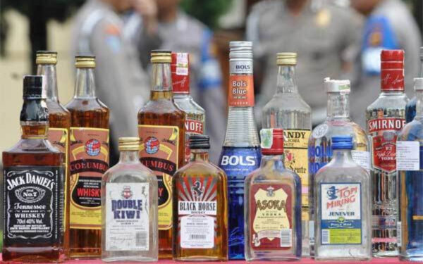 Polres Magelang Tindak Tegas Peredaran Miras Dengan Musnahkan Ratusan Botol