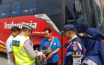 Polres Rembang Pastikan Kelayakan Kendaraan Jelang Libur Nataru