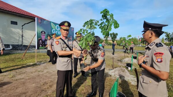 Spn Kalteng Kini Lebih Hijau, Wakapolda Tanam Pohon Trembesi Dan