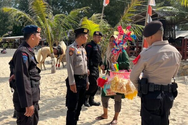 Polisi Siaga Jelang Tahun Baru, Amankan Obyek Wisata