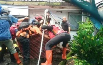 Tanah Urukan Sumur Ambles, Kakek Di Kota Malang Alami Nasib