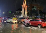 Tiga Jam Hujan Lebat, Sejumlah Ruas Jalan Kota Semarang Tergenang