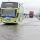 Banjir 50 Cm Ganggu Arus Lalu Lintas Di Jalur Pantura