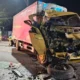 Benturan Keras Truk Vs Truk Di Pantura Rembang, Tiga Orang