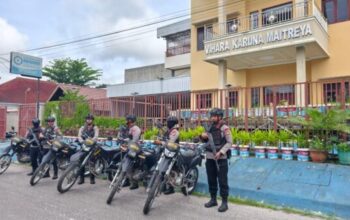 Brimob Kalteng Patroli Di Palangka Raya Untuk Amankan Perayaan Imlek