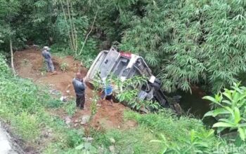 Bus Santri Alami Kecelakaan Di Wonosobo, Terperosok Ke Sungai Karena