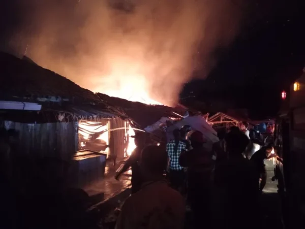 Empat Kios Pasar Losari Brebes Terbakar, Polisi Selidiki Penyebabnya