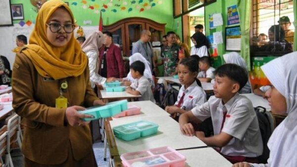 Hati Hati Penipuan, Program Makan Bergizi Gratis Dicatut Pelaku