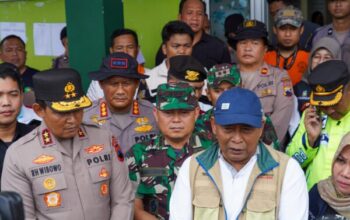 Kapolda Jateng Kunjungi Lokasi Longsor Petungkriyono, Pekalongan, Bahas Solusi Jangka