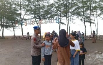 Kapolres Batang Pantau Keamanan Objek Wisata Saat Libur Panjang Isra