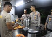 Korban Banjir Demak Terbantu, Polres Dirikan Dapur Umum