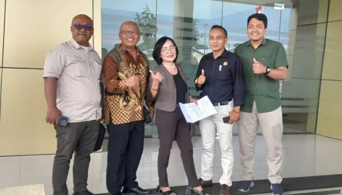 Korban Dugaan Pemerasan Geruduk Polres Sukoharjo, Desak ZM Jadi Tersangka