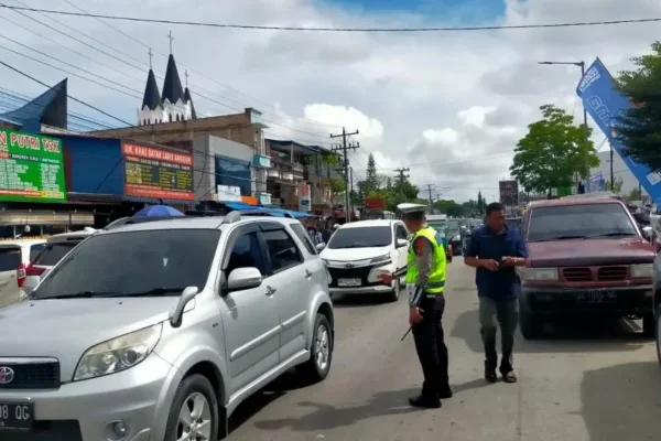 Peningkatan Volume Kendaraan Terjadi di Sejumlah Jalan Utama di Humbahas