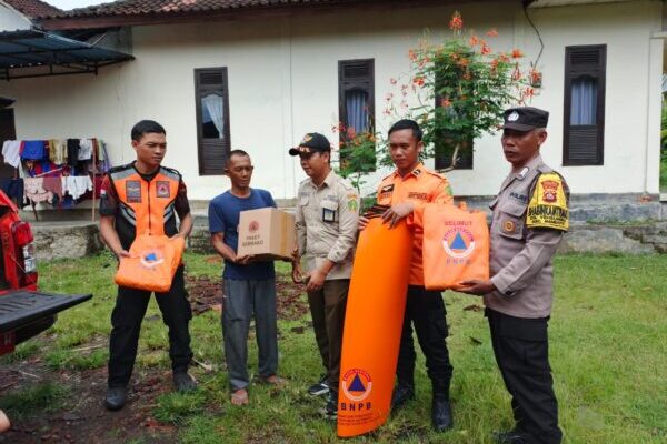 Kehadiran Bhabinkamtibmas di Desa Yeh Sumbul: Mewujudkan Polri yang Dekat dengan Warga