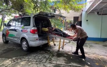 Mobil Pribadi Jadi Ambulans! Aipda Wirawan, Polisi Sukoharjo Yang Menginspirasi