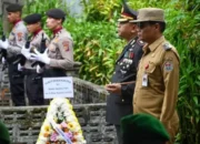 Pemakaman Alm Irjen Pol Alpiner Sinaga, Kapolres Dan Wakil Bupati