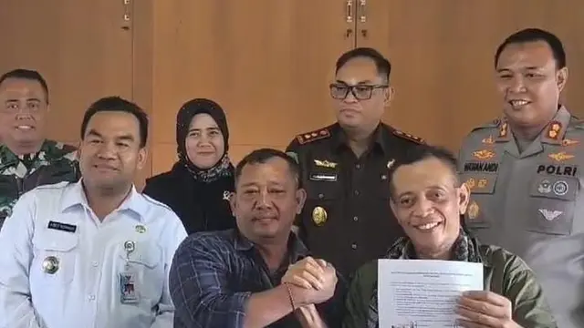 Pimpinan Pp Dan Grib Jaya Bersatu Dalam Perdamaian Setelah Mediasi