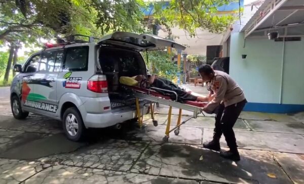 Polisi Sukoharjo Aipda Wirawan, Hadirkan Ambulans Gratis Dari Mobil Pribadi