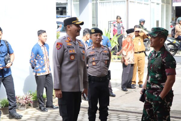 Polres Banjarnegara Dan Instansi Terkait Amankan Kunjungan Presiden Joko Widodo