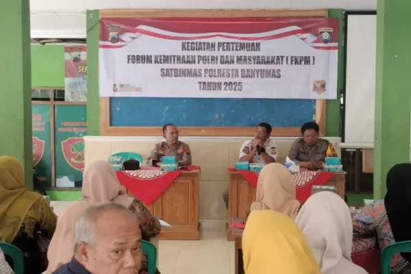 Peran FKPM Desa Parungkamal, Polresta Banyumas Bangun Kedekatan dengan Warga