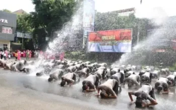 Polresta Malang Beri Apresiasi, 75 Personel Rayakan Dengan Sujud Dan