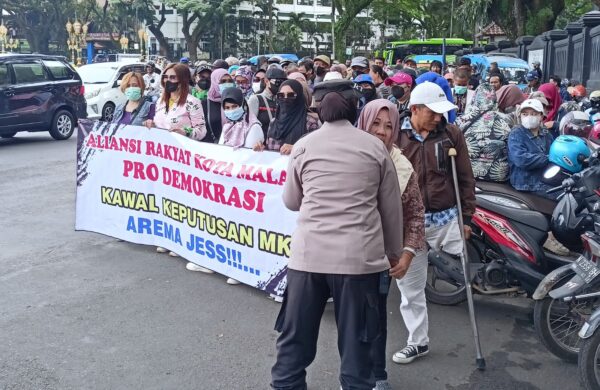 Polresta Malang Kota Tunjukkan Sikap Humanis Saat Amankan Unjuk Rasa