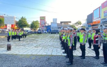 Polri Hadir, Polres Banjarnegara Pastikan Kelancaran Lalu Lintas Di Pagi