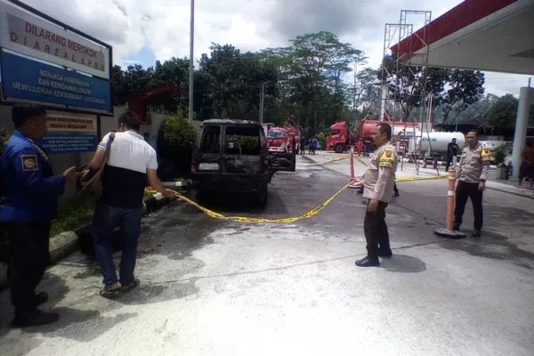 Spbu Bobotsari Diguncang Kebakaran Mobil, Diduga Akibat Korsleting Listrik