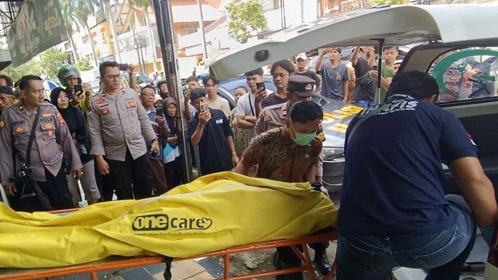 Seorang Karyawan Optik Di Tegal Tewas Tergantung, Warga Geger