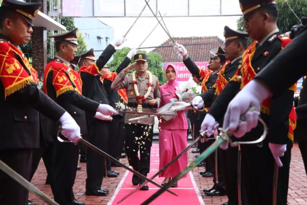 Sertijab Polres Banjarnegara: Akbp Mariska Fendi Susanto Resmi Menjabat Kapolres