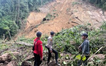 Tantangan Berat Polsek Kahayan Hulu Utara Evakuasi Korban Longsor Di