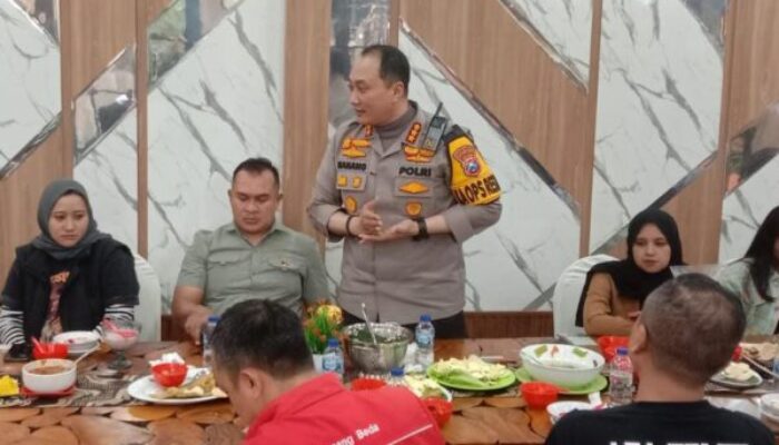 Tetap Jaga Kedekatan, Kombes Pol Nanang Kumpul Santai dengan Media Polresta Malang Kota