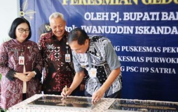 Tingkatkan Pendidikan, Pj Bupati Banyumas Resmikan Tiga Sarana Baru