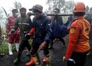 Tragedi Longsor Di Pekalongan: 16 Nyawa Melayang, 10 Luka Luka