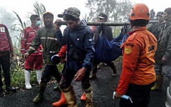 Tragedi Longsor Di Pekalongan: 16 Nyawa Melayang, 10 Luka Luka