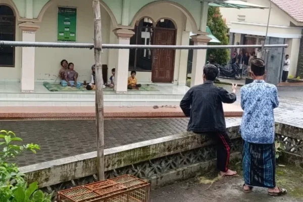 Polisi Tahan Pelaku Penyanderaan Keluarga di Masjid Al Barokah, Ini Faktanya